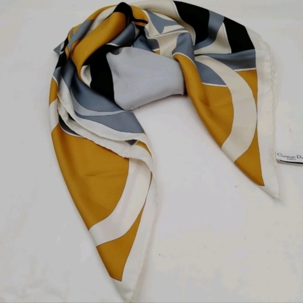 Christian Dior Monochrome Logo Scarf